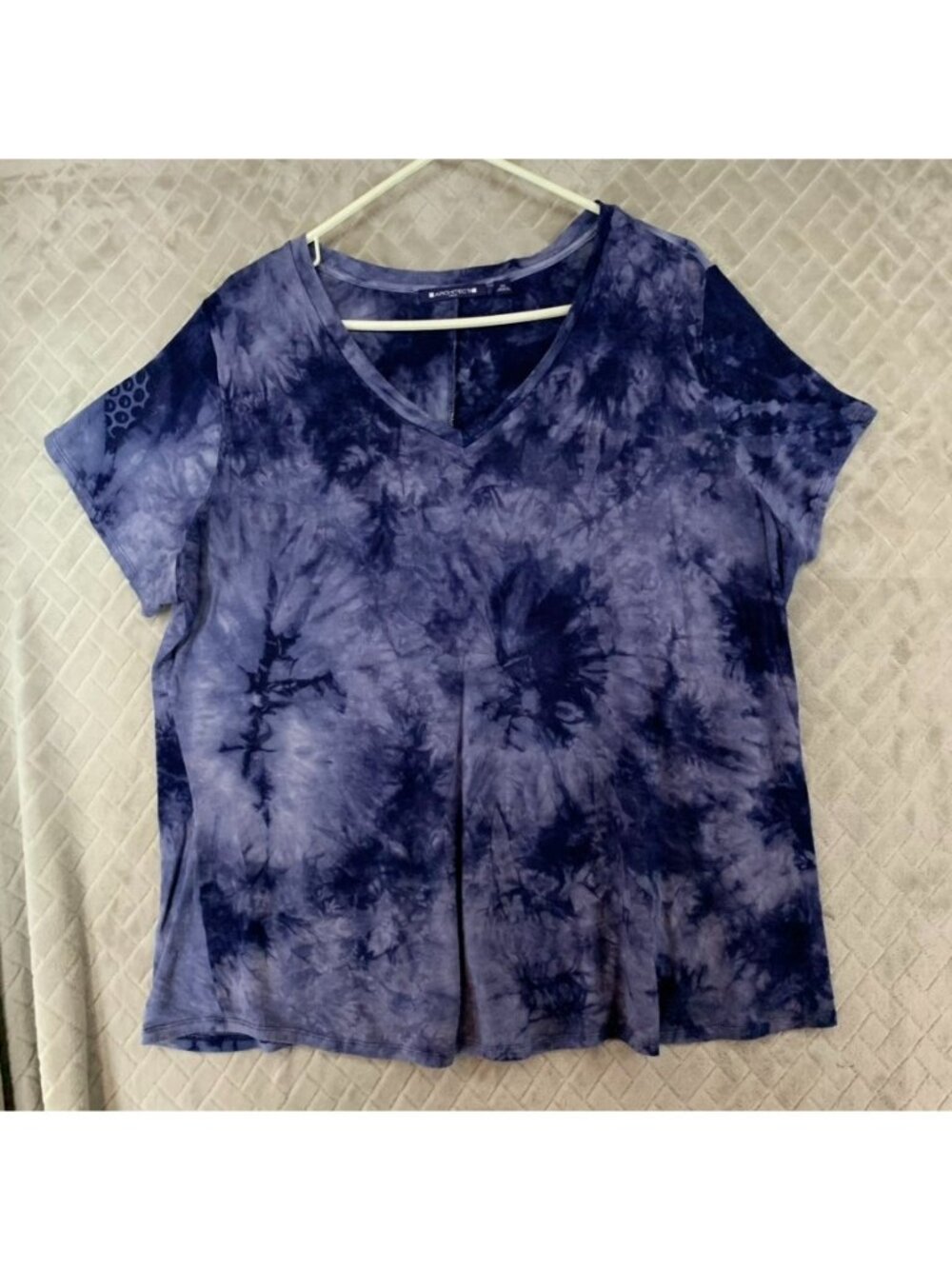 Architect T-Shirt Womens 2X Blue Tie Dye V Neck Short Sleeve Festival Boho